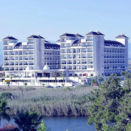 Lake & River Side Hotel & Spa-3